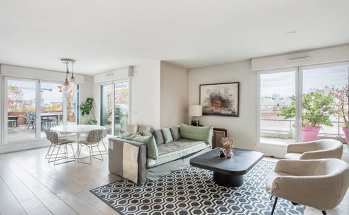 House in Reine-Mairie, Boulogne-Billancourt, France 1
