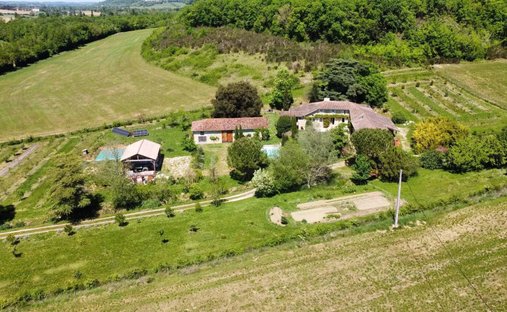 Château Vic Fezensac 503.14 Sqm 9 Rooms