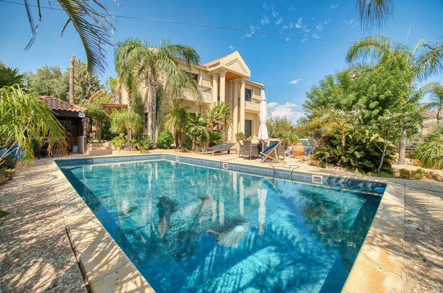 Villa a Agios Athanasios, Distretto di Limassol, Cipro 1 - 16564839