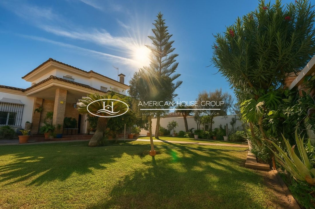 Chalet in Chiclana de la Frontera, Andalusia, Spain 4 - 16561922