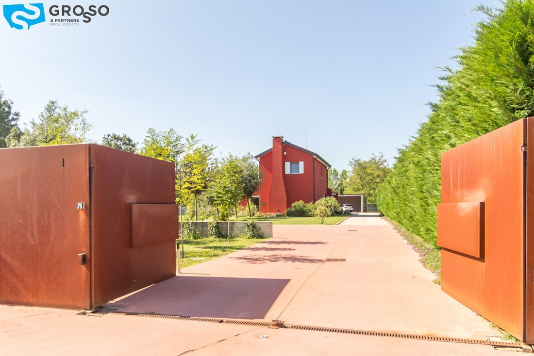 House in Roncade, Veneto, Italy 5 - 16562844
