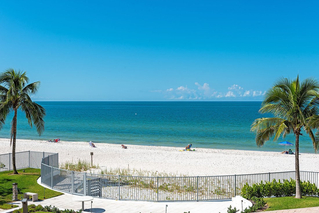 Condo in Naples, Florida, United States 1 - 16561675