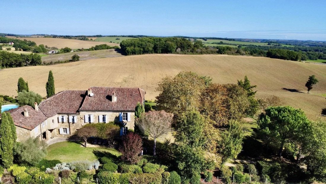 Country House in Vic-Fezensac, Occitania, France 1 - 16562254