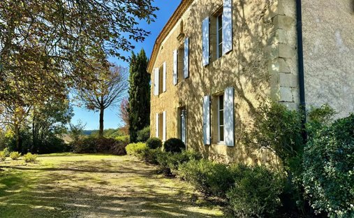 Château Vic Fezensac 503.14 Sqm 9 Rooms