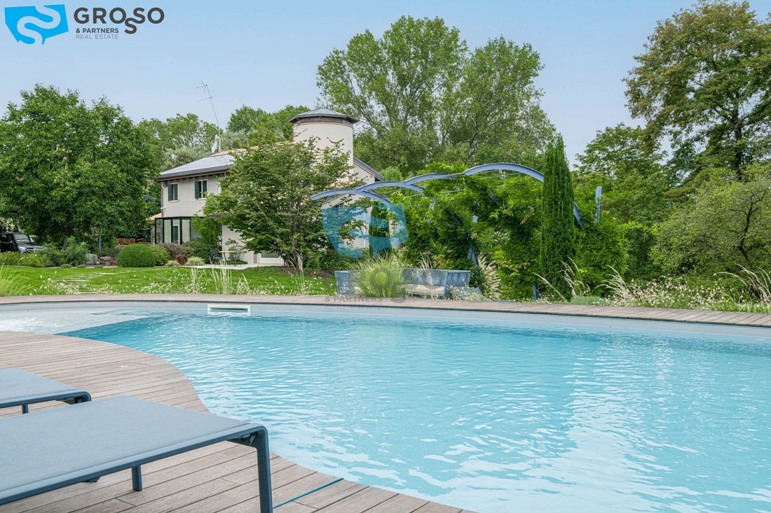 Villa in Silea, Veneto, Italy 1 - 16563038