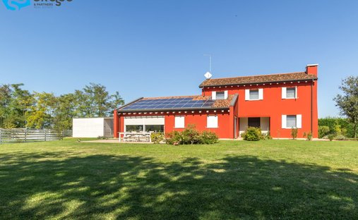 House in Roncade, Veneto, Italy 1