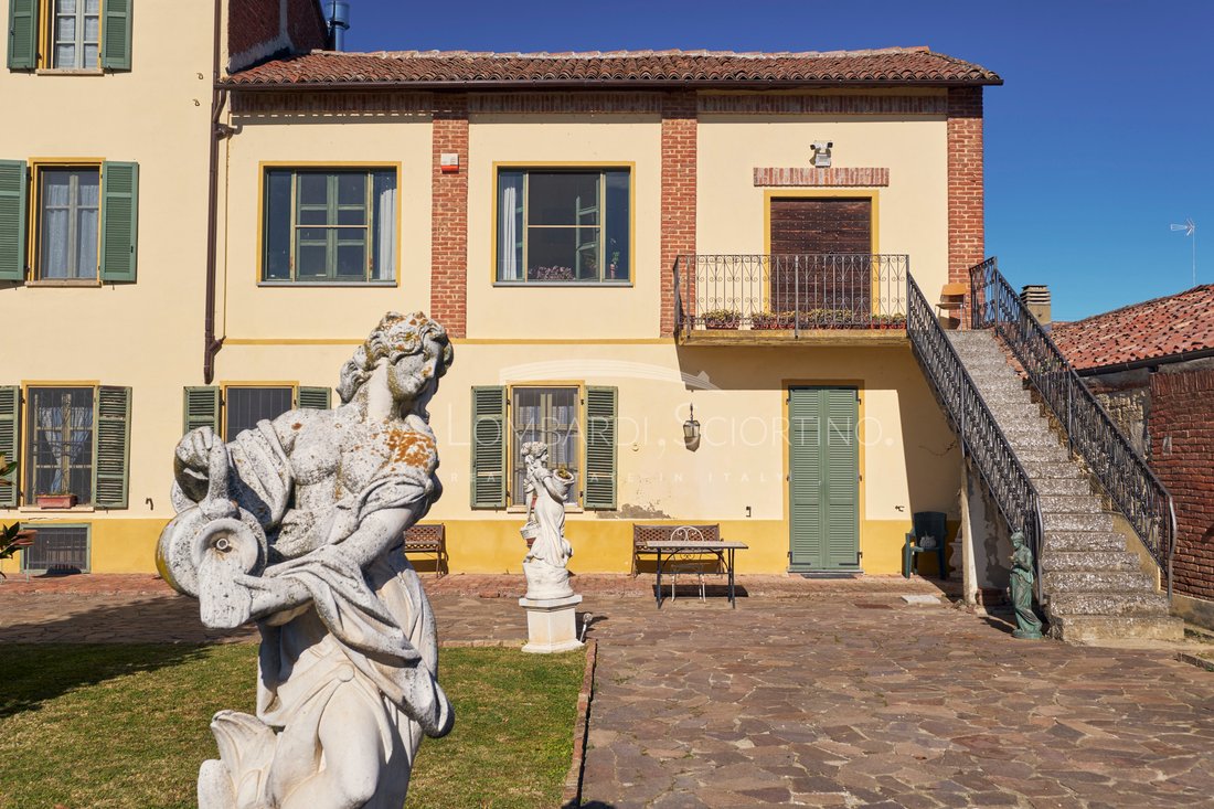 Landhaus in Moncalvo, Piemont, Italien 2 - 16562473