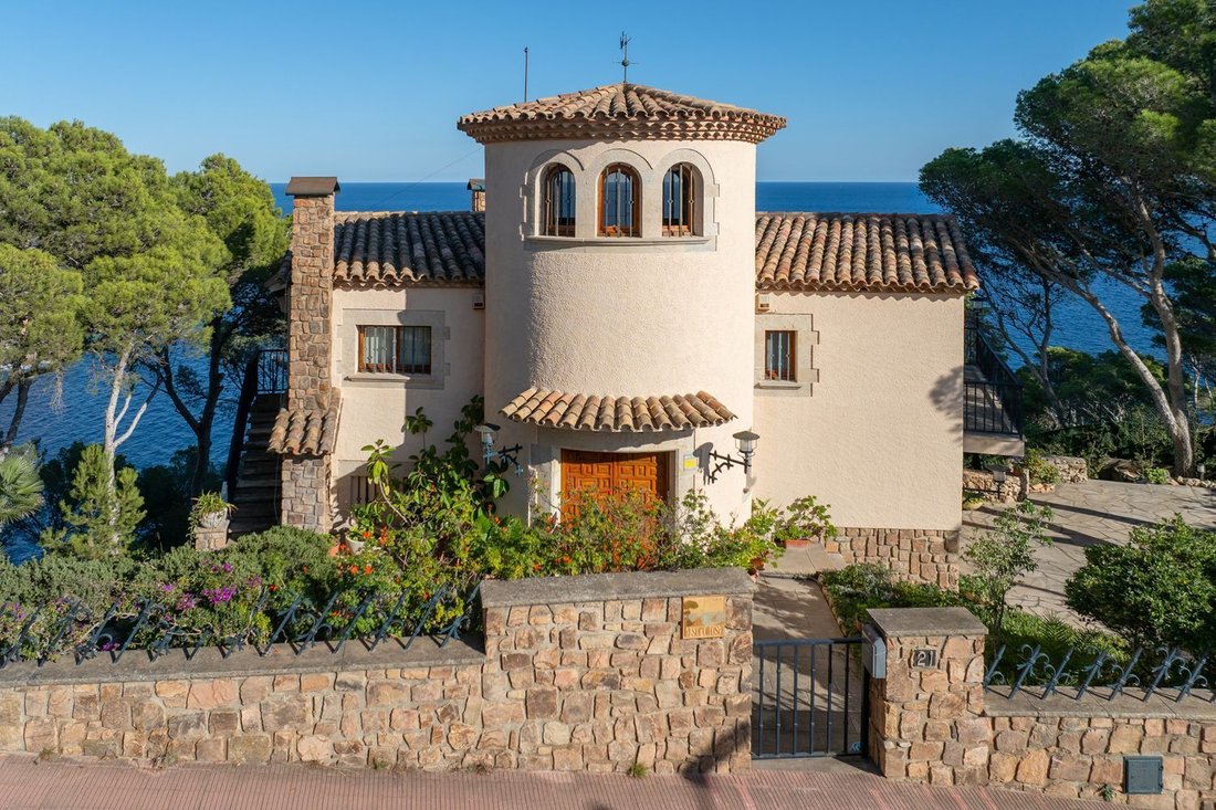 Villa in Tamariu, Palafrugell, Spain 4 - 16564262