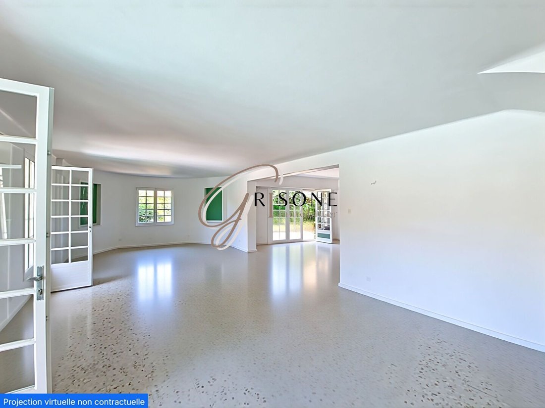 Villa in Nord, Sanary-sur-Mer, France 2 - 16467005
