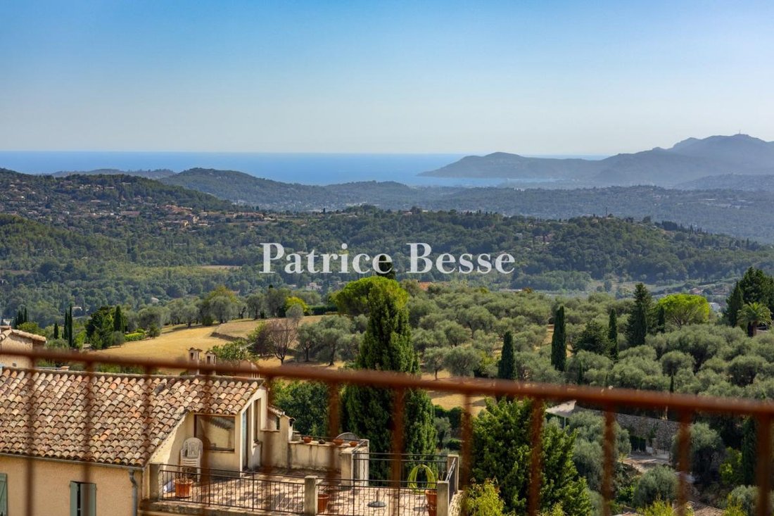 House in Grasse, Provence-Alpes-Côte d'Azur, France 1 - 16564707