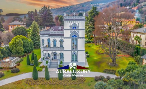 Castle for Sale in Lesa, Piedmont, Italy