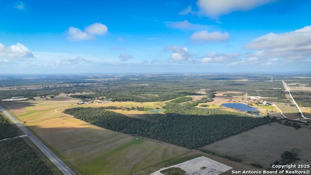 Farm Ranch in Nixon, Texas, United States 1 - 16566300
