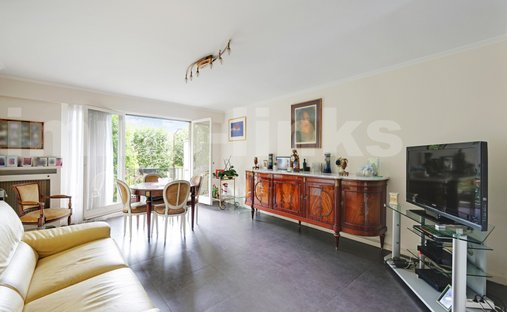 Apartment in Archevêché, Charenton-le-Pont, France 1