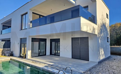 House in Malinska, Primorje-Gorski Kotar County, Croatia 1