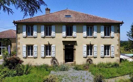 Gers Château Of 1300m² On 5 Hectares