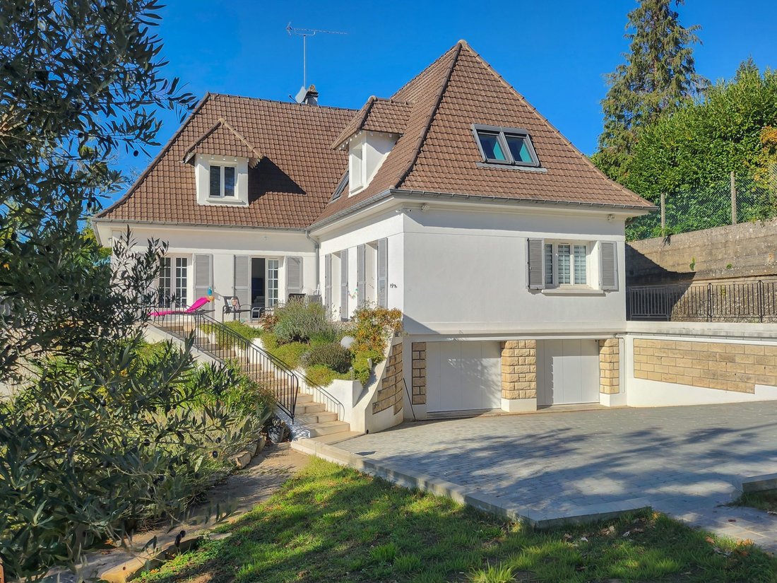 House in Marcoussis, Ile-de-France, France 1 - 16468432