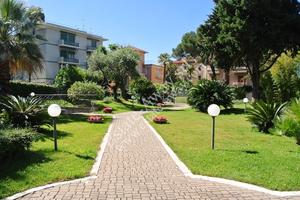 Apartment in Bordighera, Liguria, Italy 2 - 16566574
