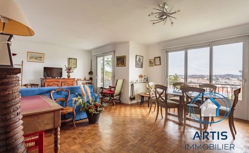 Apartment in Chantaco, Saint-Jean-de-Luz, France 1