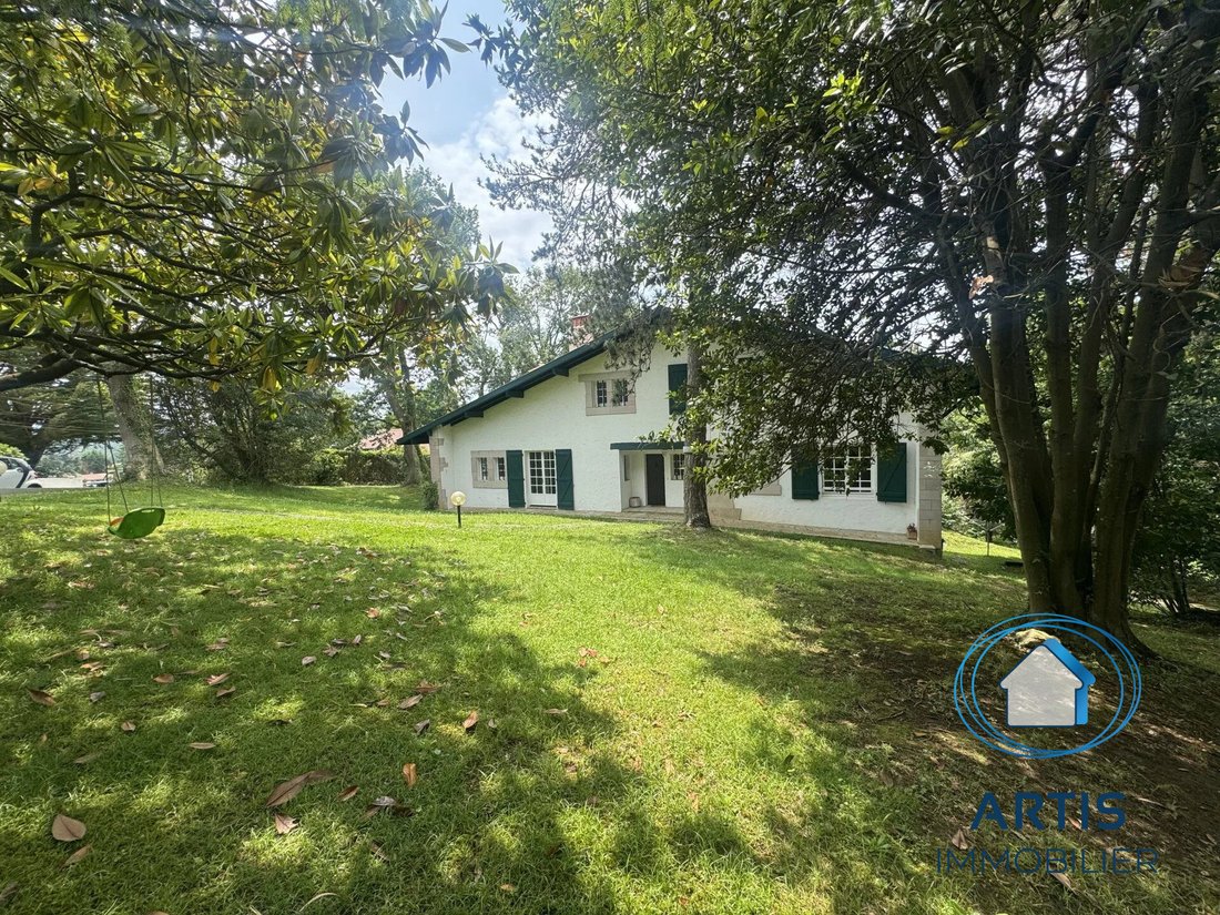 House in Sainte Barbe-Lac, Saint-Jean-de-Luz, France 1 - 16568084