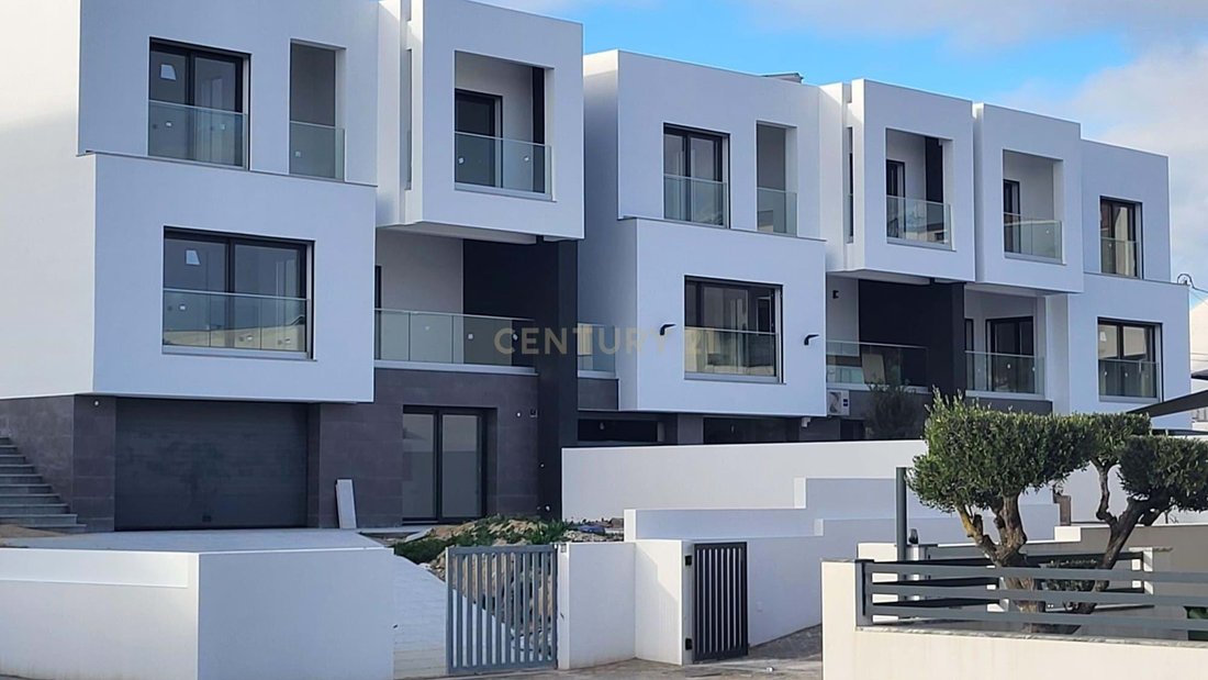 Villa in Corroios, Setubal, Portugal 2 - 14136073