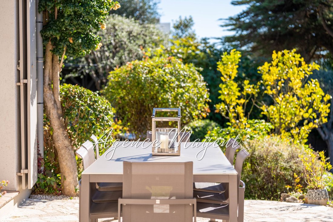 Villa in Le Cannet, Provence-Alpes-Côte d'Azur, France 5 - 16566720