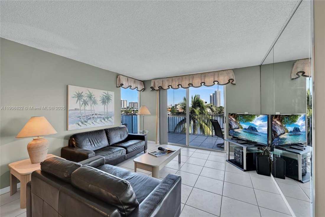Condo in Golden Beach, Florida, United States 5 - 16566879