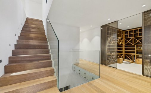 Castle Life At Your Fingertips