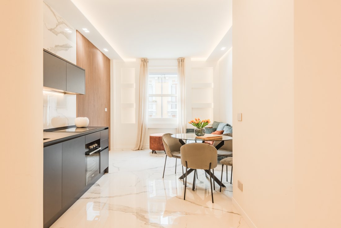 Apartment in Buenos Aires, Milan, Italy 2 - 16568464