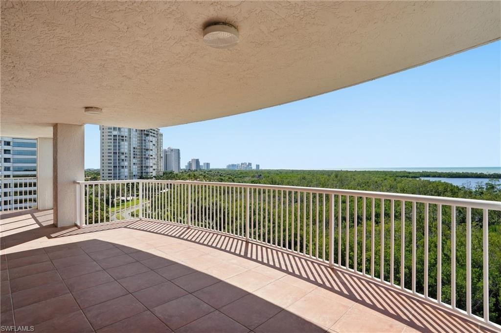 Condo in Naples, Florida, United States 4 - 16568478
