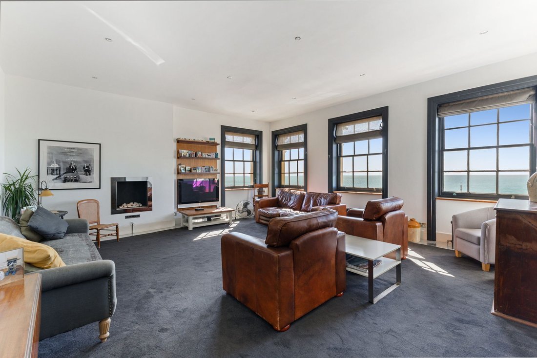 Apartment in Palmeria, Hove, England 2 - 16571172