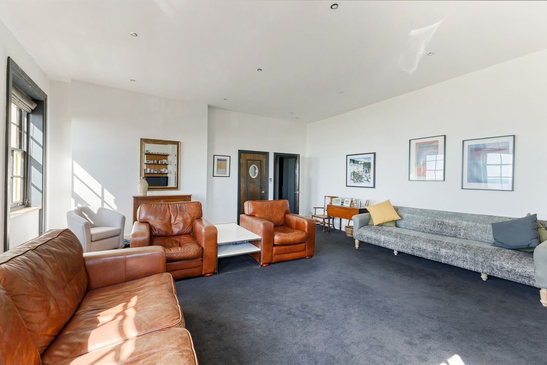 Apartment in Palmeria, Hove, England 5 - 16571172
