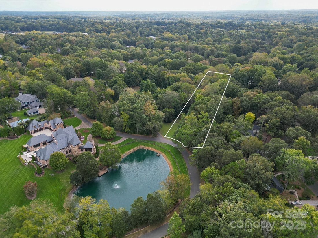 Land in Charlotte, North Carolina, United States 1 - 16570483