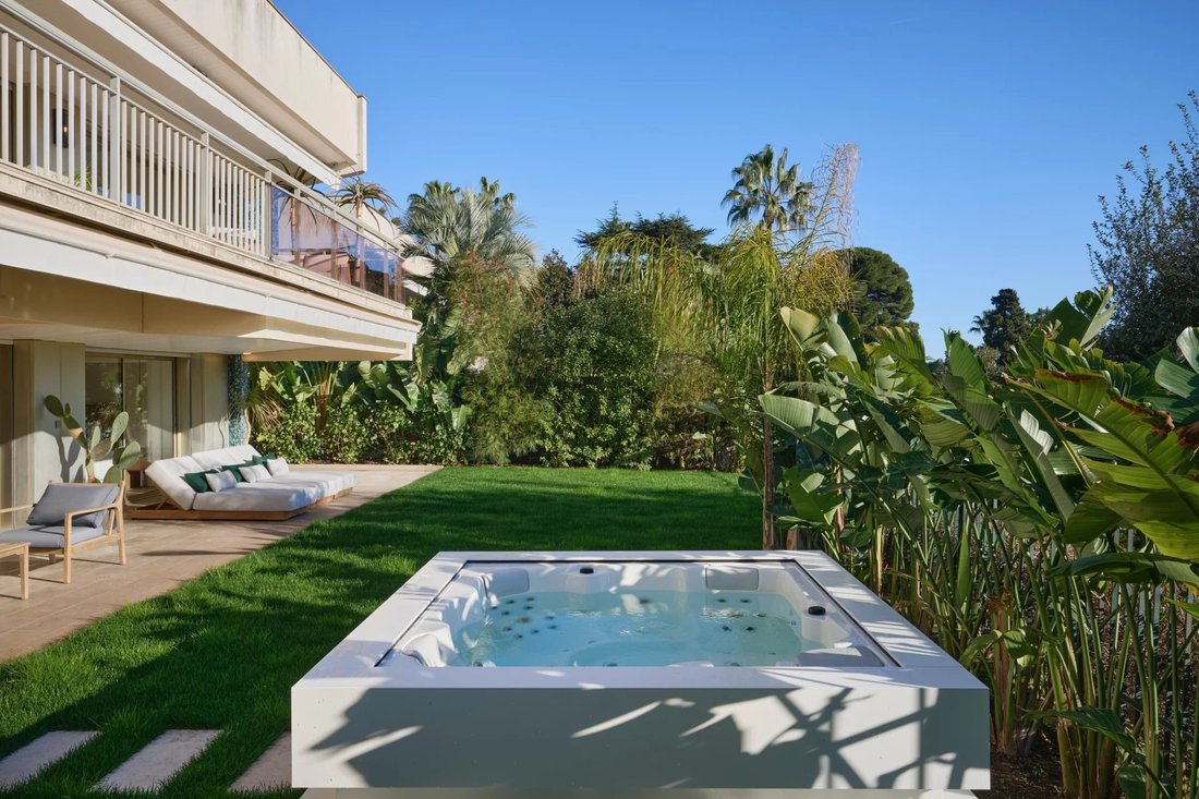 Villa in La Californie, Cannes, France 3 - 16568634