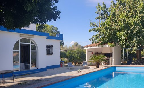 Villa in Vinaros, Valencian Community, Spain 1