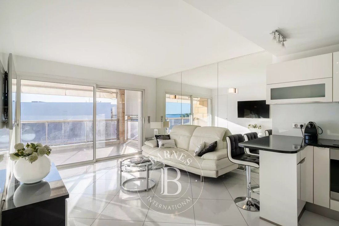 Apartment in French Riviera, Provence-Alpes-Côte d'Azur, France 5 - 16569048