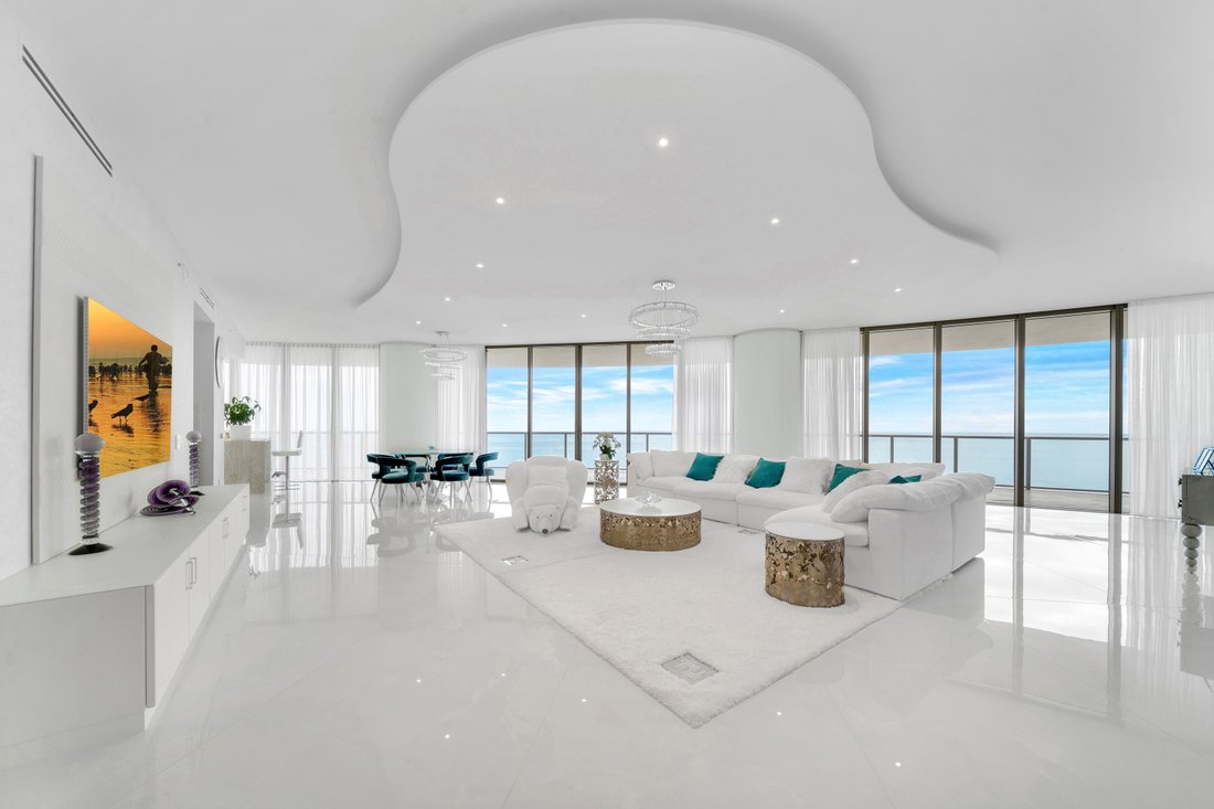 Condo in Bal Harbour, Florida, United States 1 - 16572716
