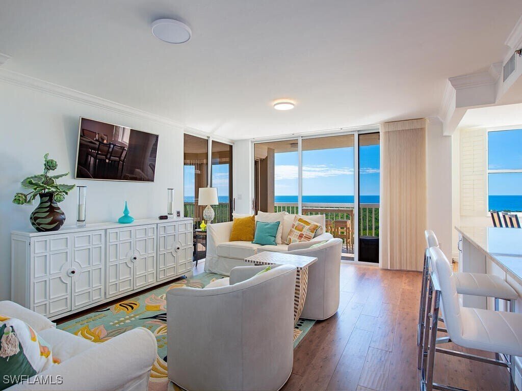 Condo in Naples, Florida, United States 3 - 16571232