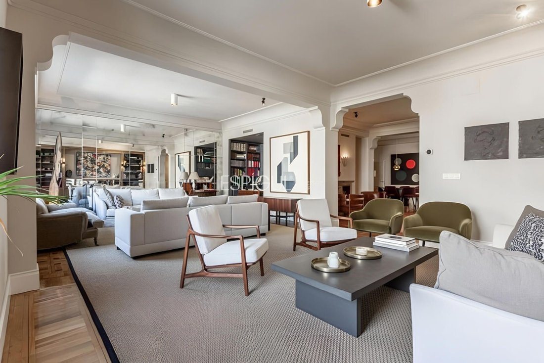 Apartment in Chamberi, Madrid, Spain 3 - 16485501