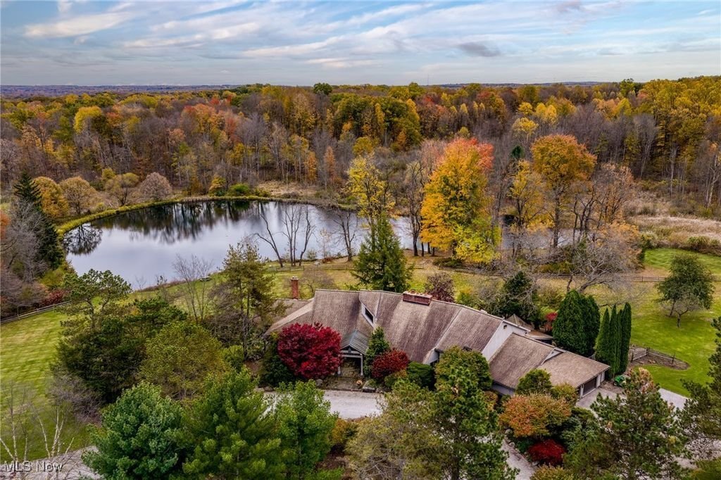 House in Chagrin Falls, Ohio, United States 1 - 16572154
