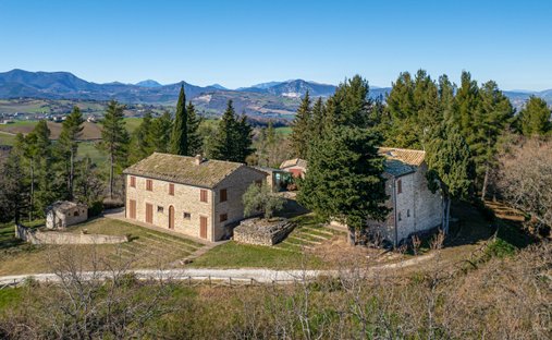 Finca en Cupramontana, Marcas, Italia 1