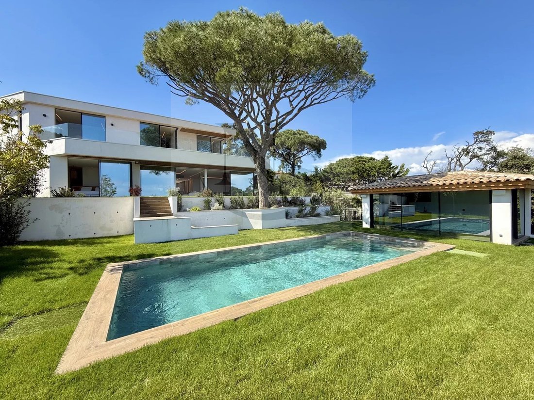 Villa in Ville-Les Saquedes-Le Bouillonnet, Sainte-Maxime, France 2 - 15420453