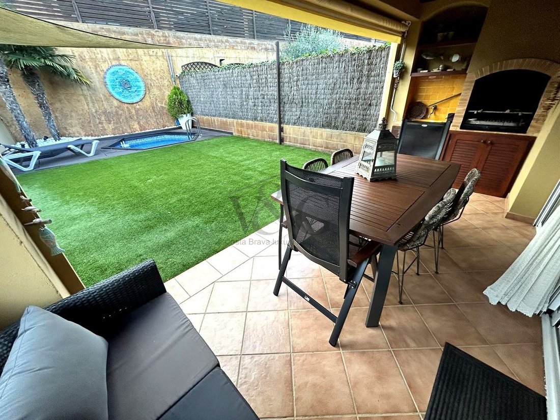 Villa in Palafrugell, Catalonia, Spain 1 - 16570780