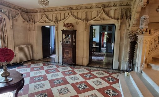 20 Minutes From The Sea : 19th C. Neogothic Style Chateau In Normandy