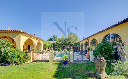 Villa a Grand Sud- Aix la Duranne, Aix-en-Provence, Francia 1