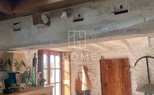 Castle for Sale in Savennières, Pays de la Loire, France