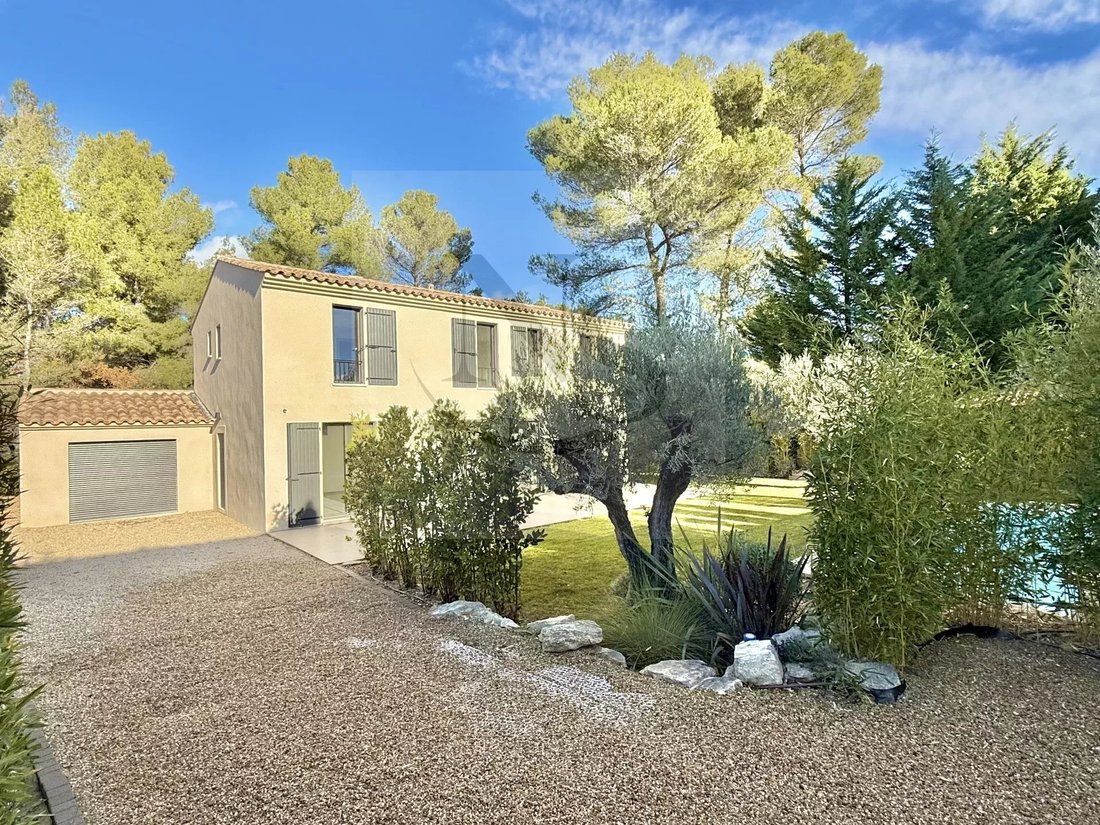 Villa in Granettes-Jauberte-Sainte Anne, Aix-en-Provence, France 1 - 15024193