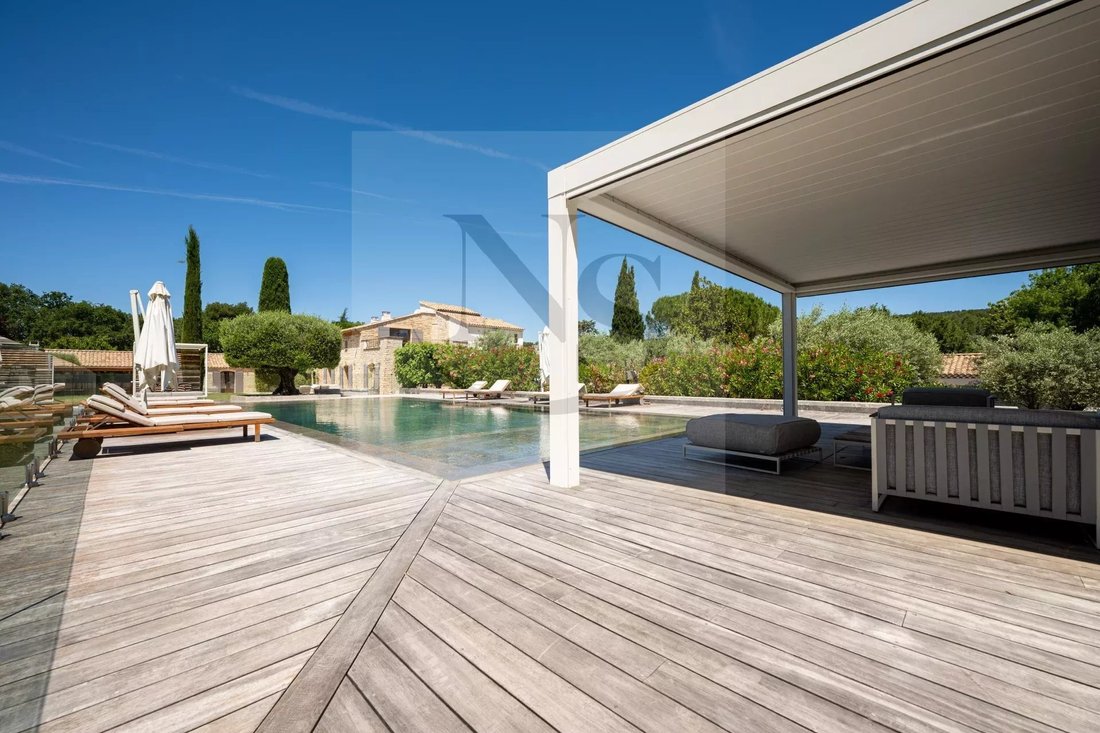 Estate in Est-Repentance-Les Trois Bons Dieux, Aix-en-Provence, France 3 - 15009057