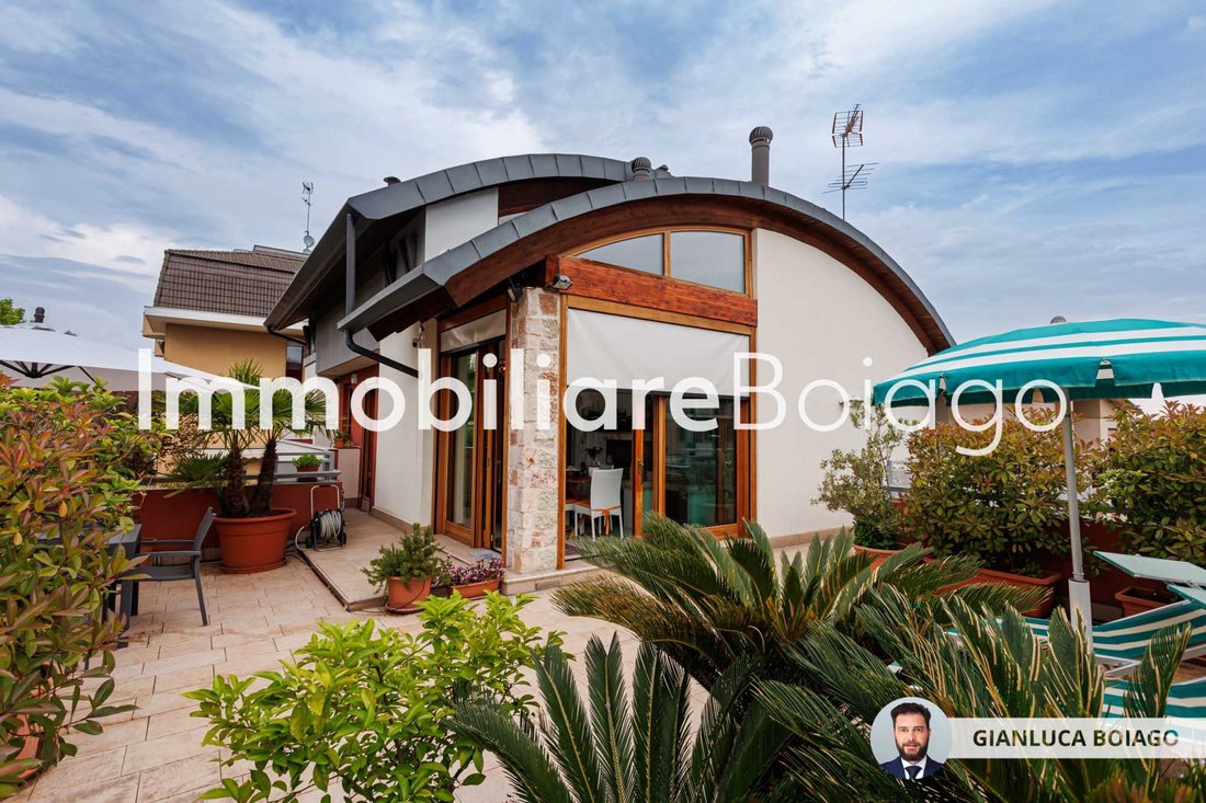 Penthouse in Saint Mary Del Rovere, Treviso, Italy 1 - 16568870