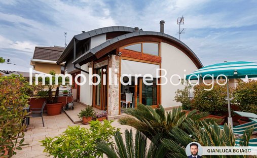 Penthouse in Saint Mary Del Rovere, Treviso, Italy 1