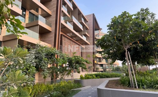 Apartment in Palm Jumeirah, Dubai, United Arab Emirates 1